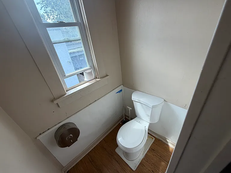 625 Lake Ave #1 — Photo 5