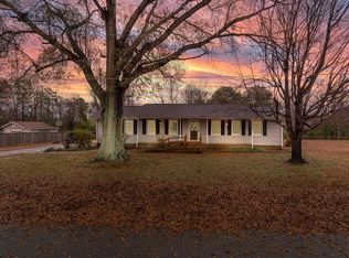 3002 Snow Ln, Oxford, AL 36203