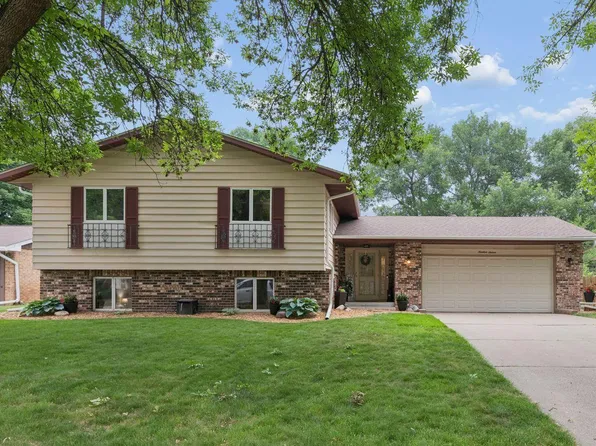 1916 Evergreen Echo, Woodbury, MN 55125