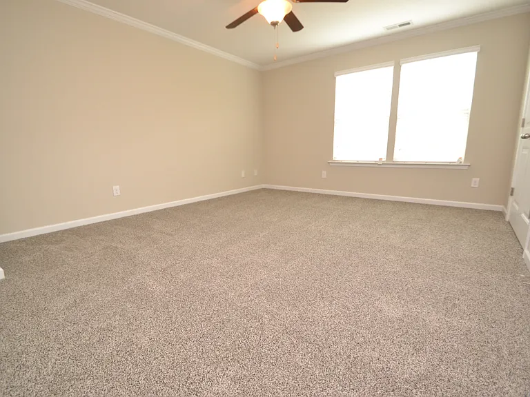 327 Dove Cottage Ln — Photo 21