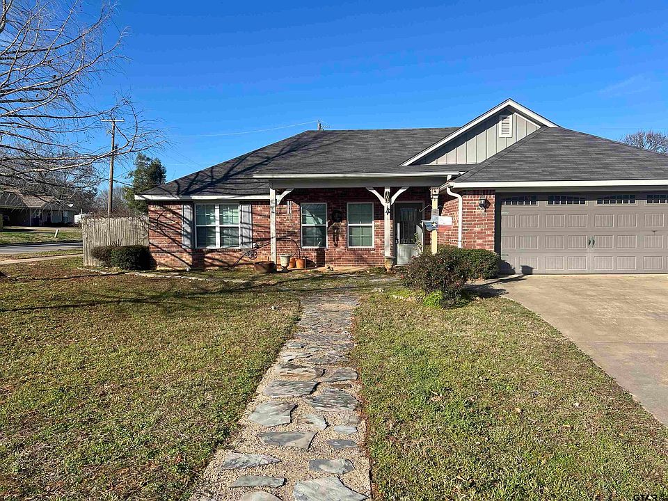 1st image of 101 Bristol Cir