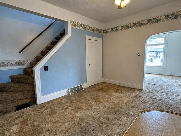 5th image of 503 N Wenona St