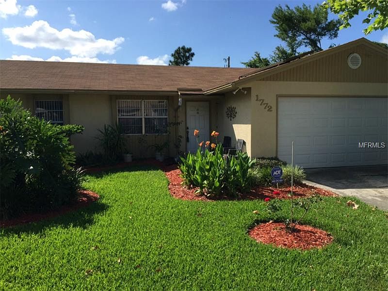 1st image of 1772 Villa Dr