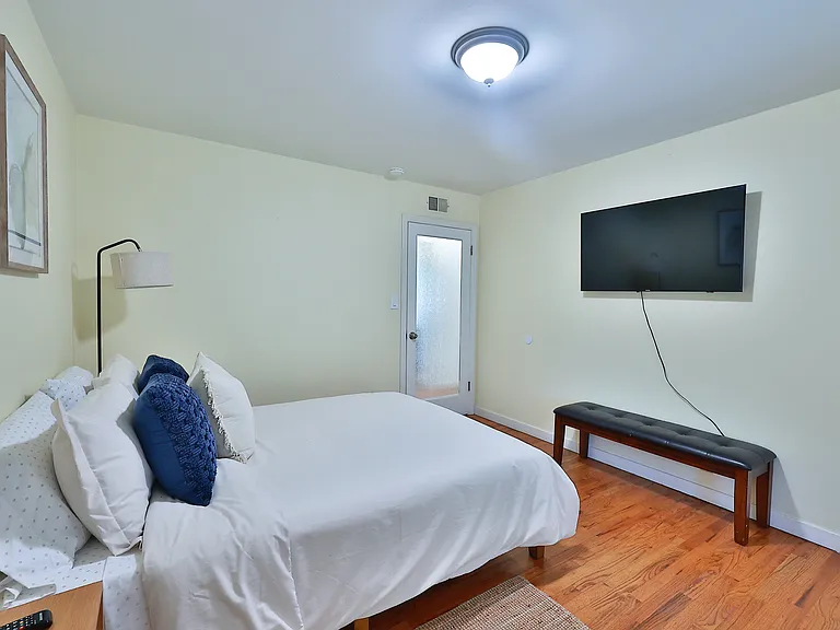 1020 Orange St — Photo 23