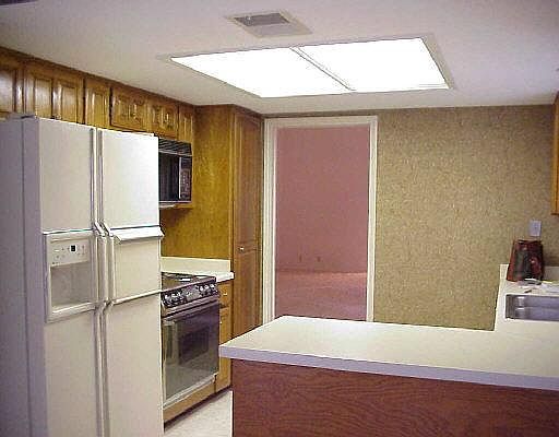 4th image of 1207 GOLDEN POND ST #301