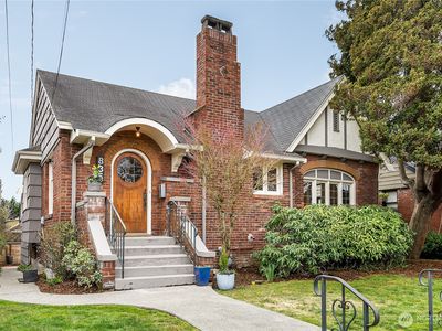 835 NW 57th Street, Seattle, WA, 98107