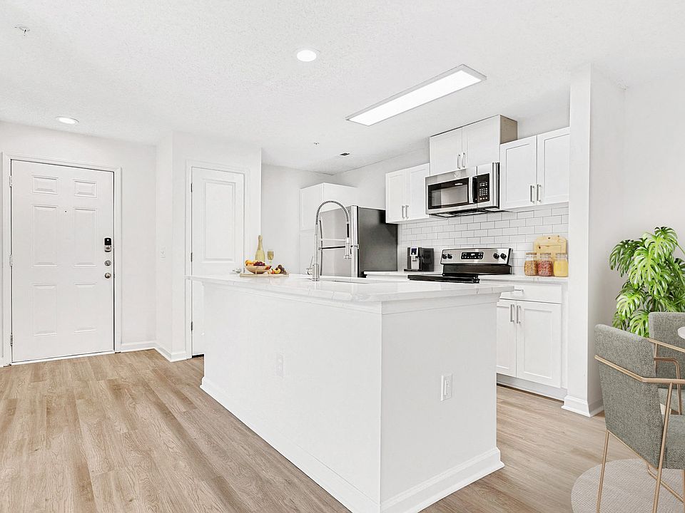 1st image of 6001 Bennettsville Ln #5304