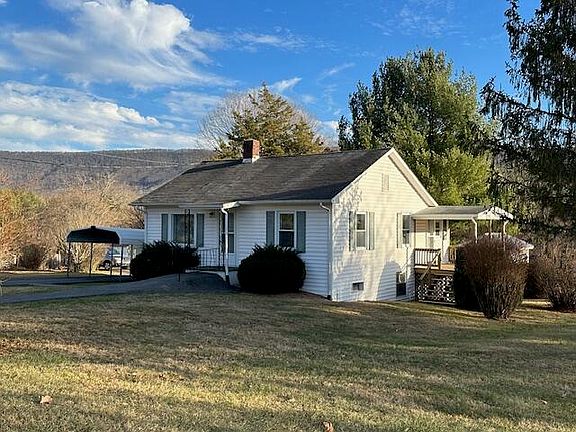 3rd image of 104 Clarkson Ln