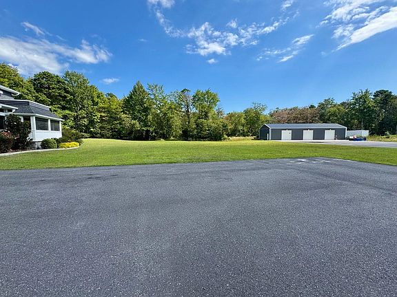 2nd image of 1309 Tyler Rd