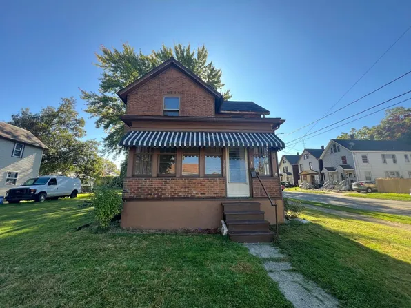 1063 W 11th St, Erie, PA 16502