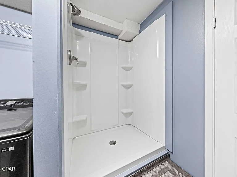 301 Fairway Blvd — Photo 26