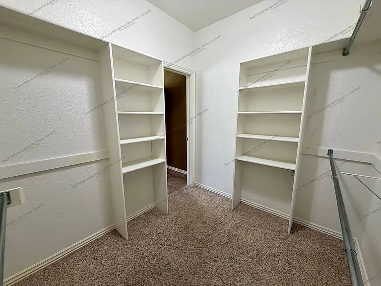 3718 Brighton Pl — Photo 30