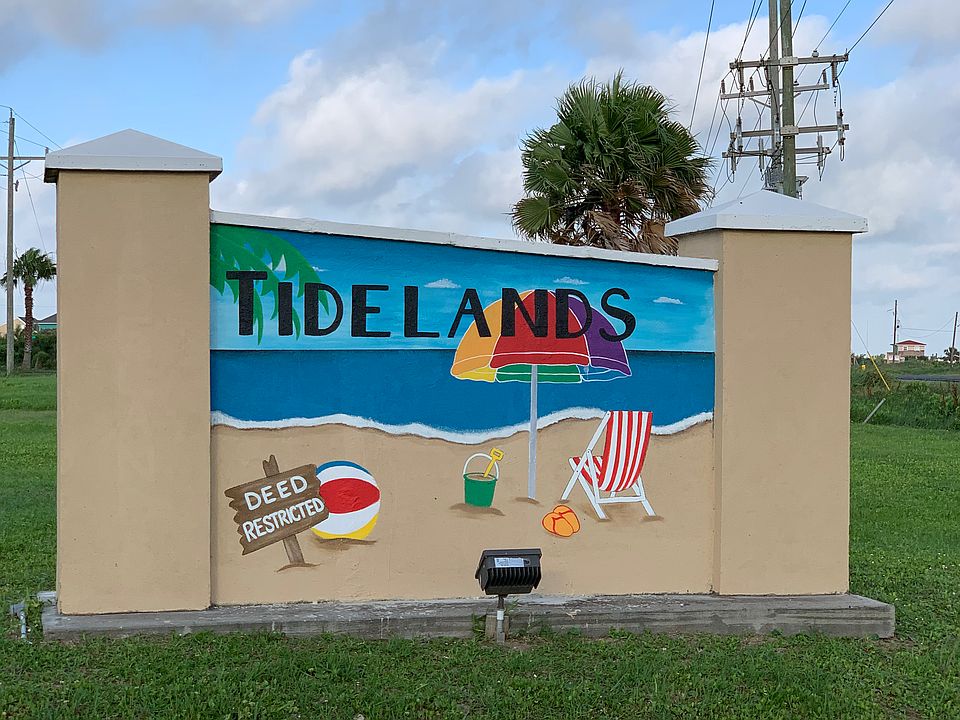 2nd image of 946 Palm Ridge Dr