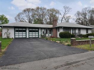 21 Leonard Ave, Warwick, RI 02886