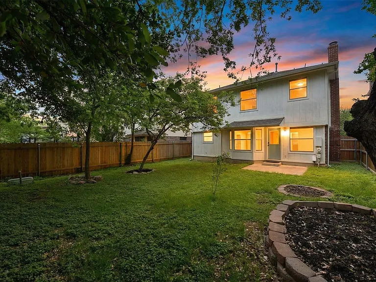 13329 Black Canyon Dr — Photo 20