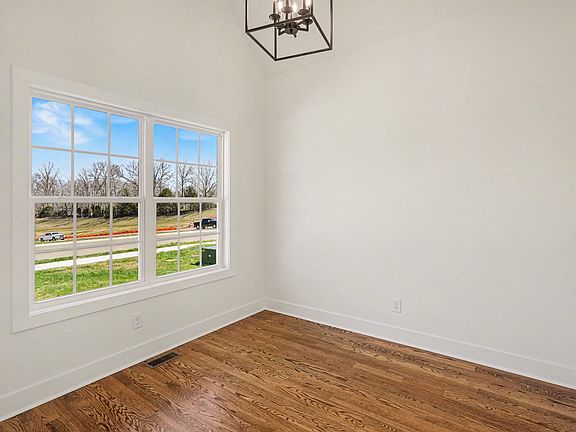 3rd image of 2031 Eagles Bluff Dr Lot 26