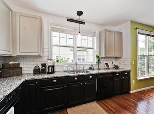 46786 Snow Hill Way, Sterling, VA 20165