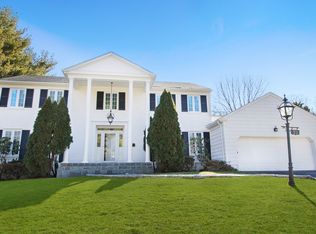 32 Springdale Rd, Scarsdale, NY 10583