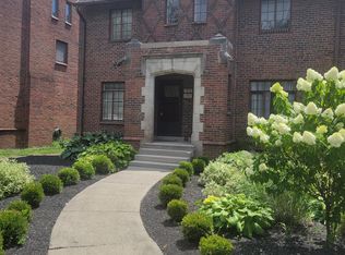 1959 Suffolk Rd, Upper Arlington, OH 43221