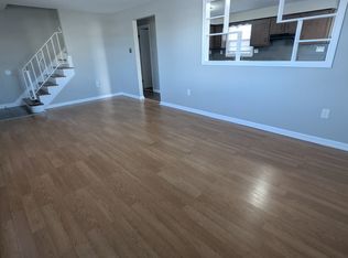 142 Bradford Ave #9, East Haven, CT 06512
