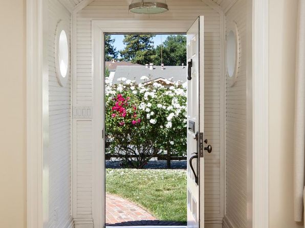 945 Evelyn St, Menlo Park, CA 94025