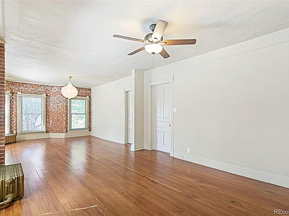4th image of 1466 N Detroit Street