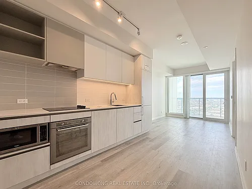 7890 Jane St #2808 Photo 1