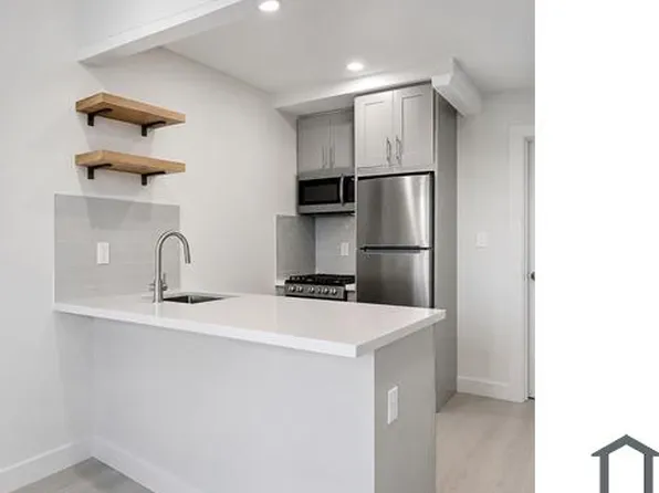 2342 Crotona Ave, Bronx, NY 10458