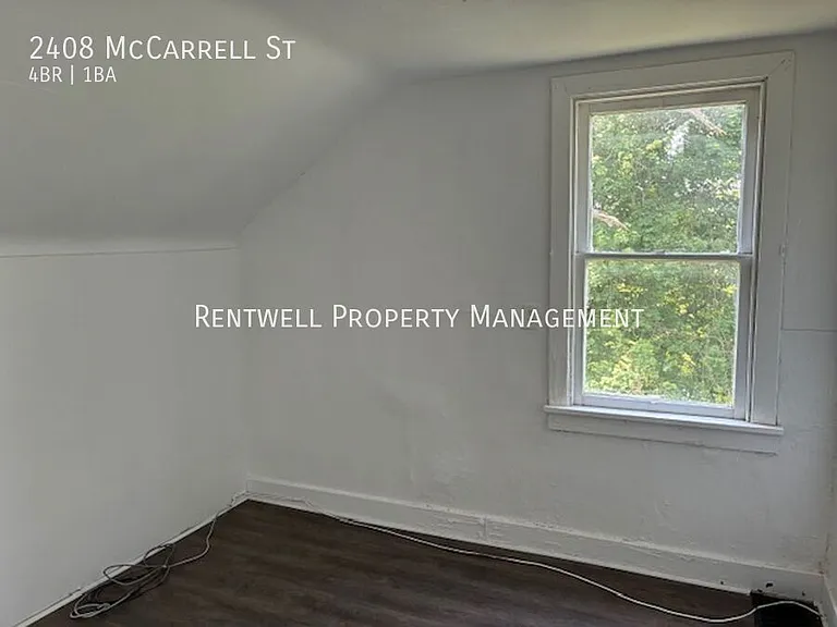 2408 McCarrell St — Photo 8