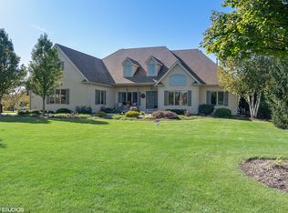 5345 Goldenrod Dr, Oswego, IL 60543