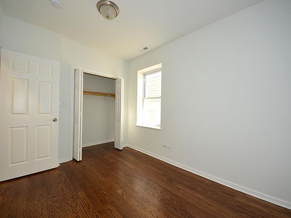 4th image of 3212 S Parnell Ave