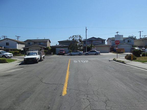 5th image of 13318 Walburg St