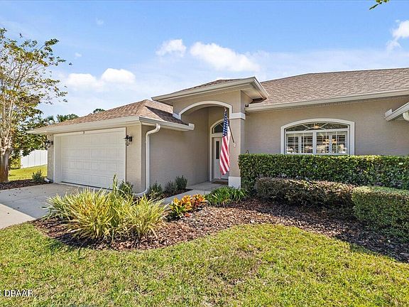5th image of 33 Acanthus Cir