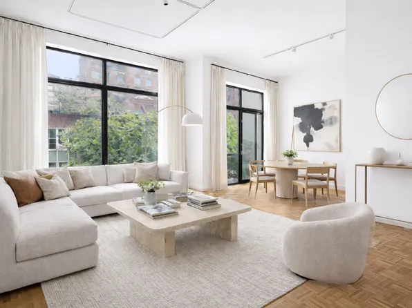 1080 Madison Avenue image 1 of 10