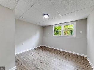 32 Cherokee Ridge Rd, Canon, GA 30520