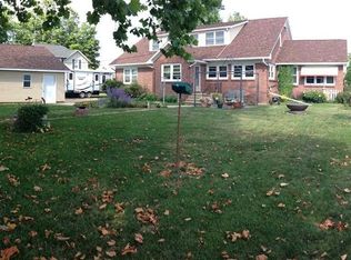 605 Crisman St, Dysart, IA 52224