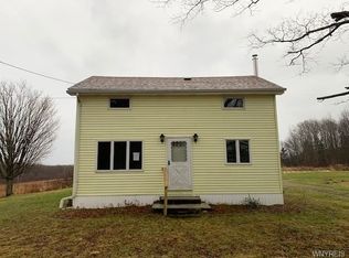 10818 W Perrysburg Rd, Perrysburg, NY 14129