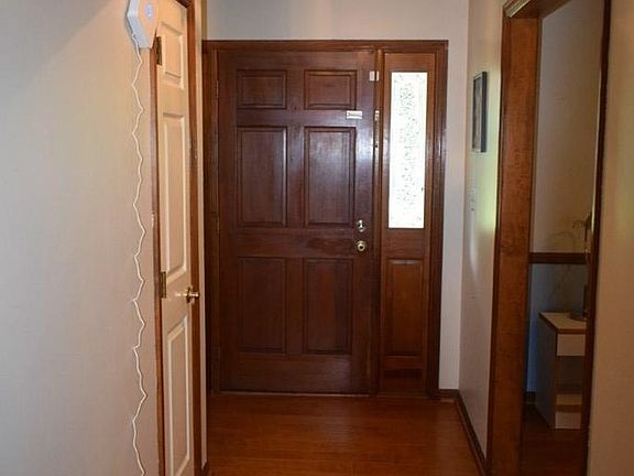 3rd image of 2815 Clayton Dr