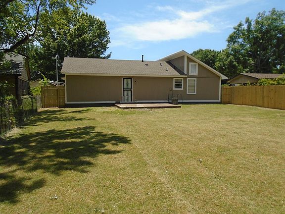 4th image of 3440 Meier Dr