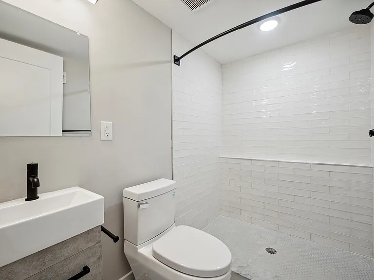 1511 N 17th St #1R — Photo 20