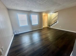6340 Commons Dr, Indianapolis, IN 46254