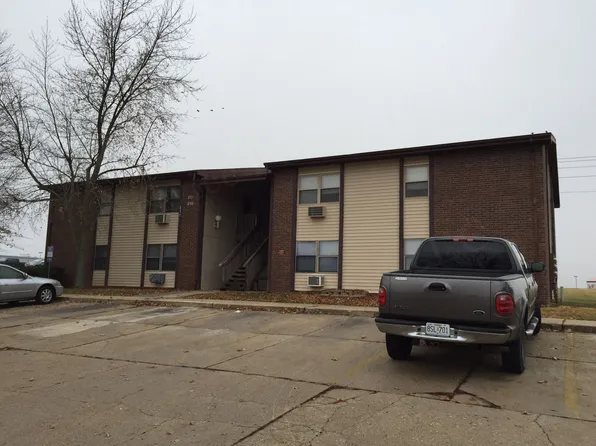 Marshfield Apartments