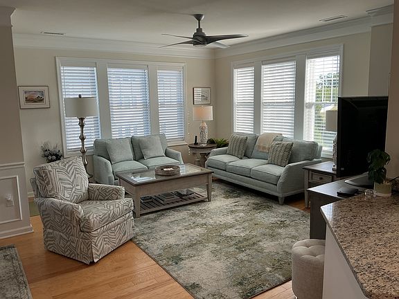 3rd image of 2 Francis Dr #401