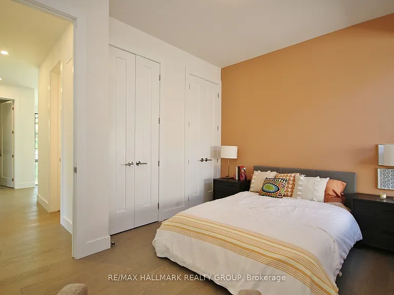 51 Chippewa Ave — Photo 34
