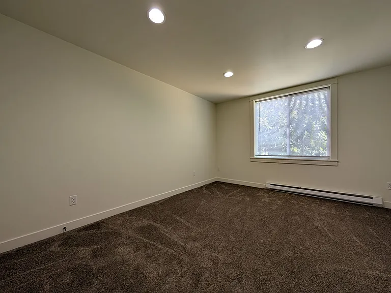 2088 Minnesota St — Photo 9