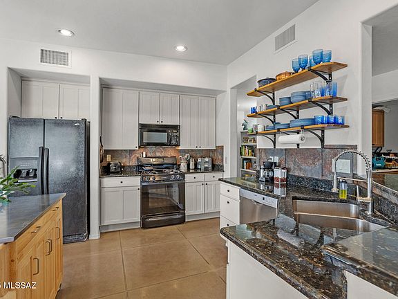 3rd image of 13932 E Placita Ocho Puntas