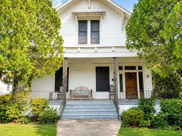 808 E Limestone Ave, Mart, TX 76664