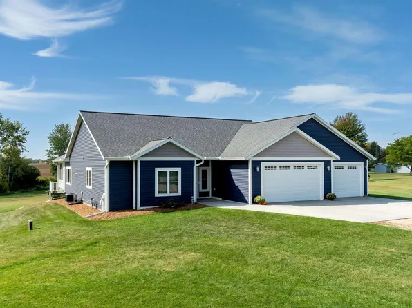 N4267 Cherokee Court, Markesan, WI 53946