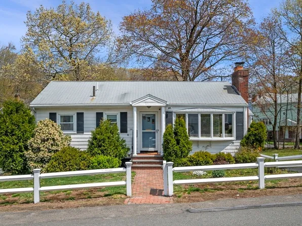 106 Neal St, Malden, MA 02148