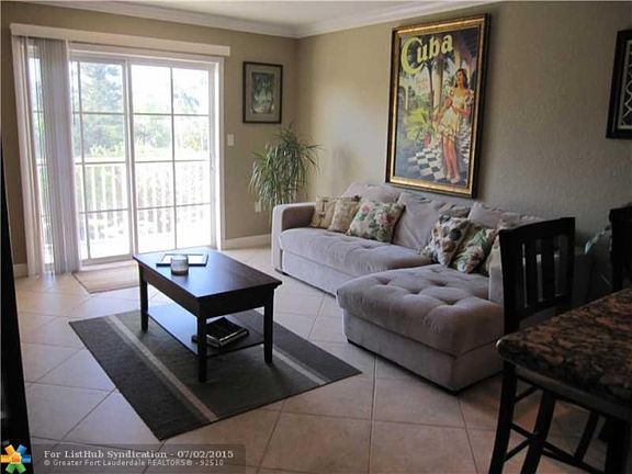 5th image of 150 NE 15th Ave APT 338